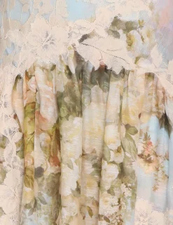 Luminosity Asymmetric Dress