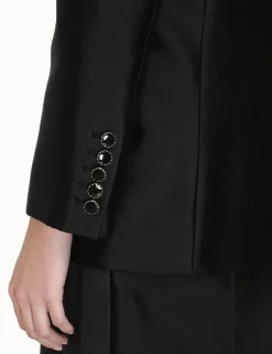 Luminosity Fitted Jacket